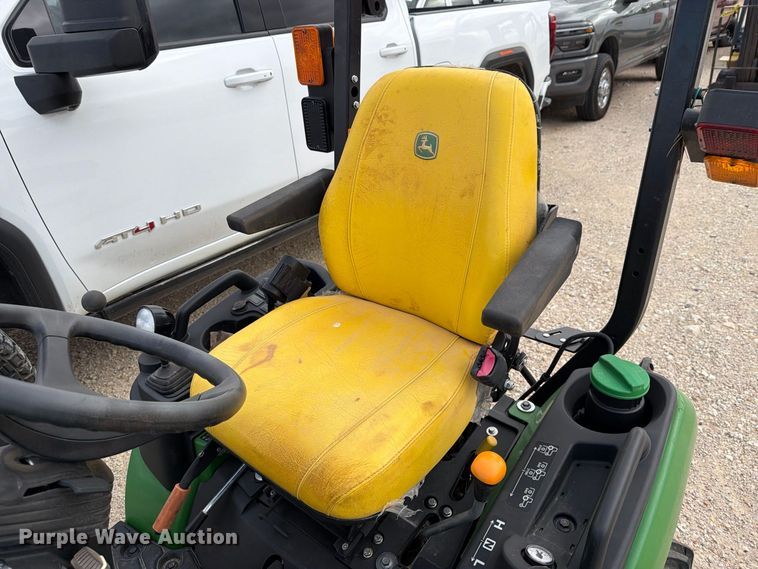 image for item YA5534 2024 John Deere 1025R MFWD tractor