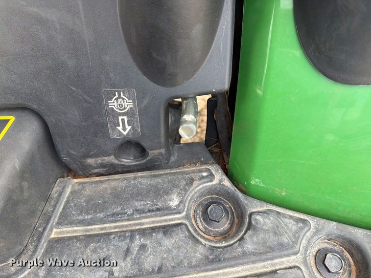 image for item YA5534 2024 John Deere 1025R MFWD tractor