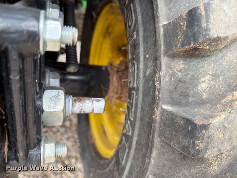 image for item YA5534 2024 John Deere 1025R MFWD tractor