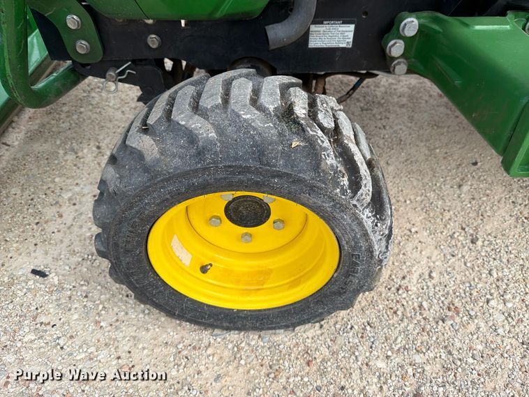 image for item YA5534 2024 John Deere 1025R MFWD tractor