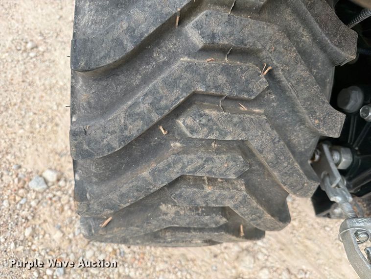 image for item YA5534 2024 John Deere 1025R MFWD tractor