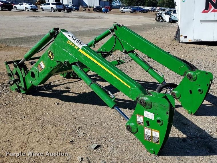 image for item YA5566 2022 John Deere 520M loader