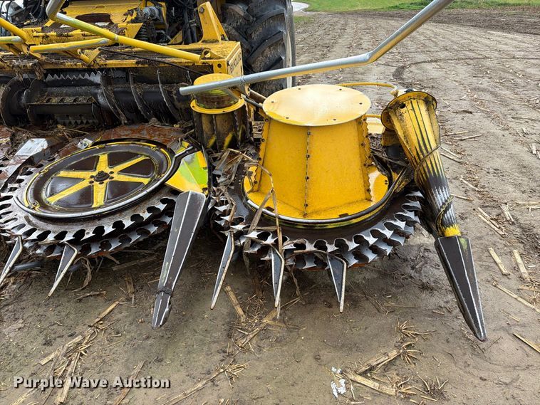 image for item YA5573 2022 New Holland FX60 PRWD forage harvester