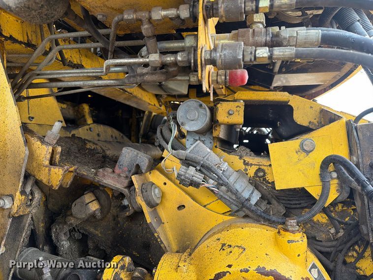 image for item YA5573 2022 New Holland FX60 PRWD forage harvester