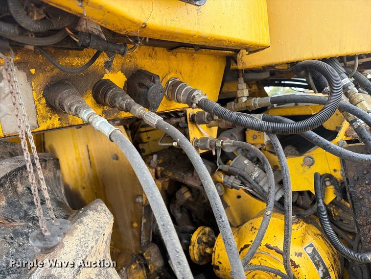 image for item YA5573 2022 New Holland FX60 PRWD forage harvester