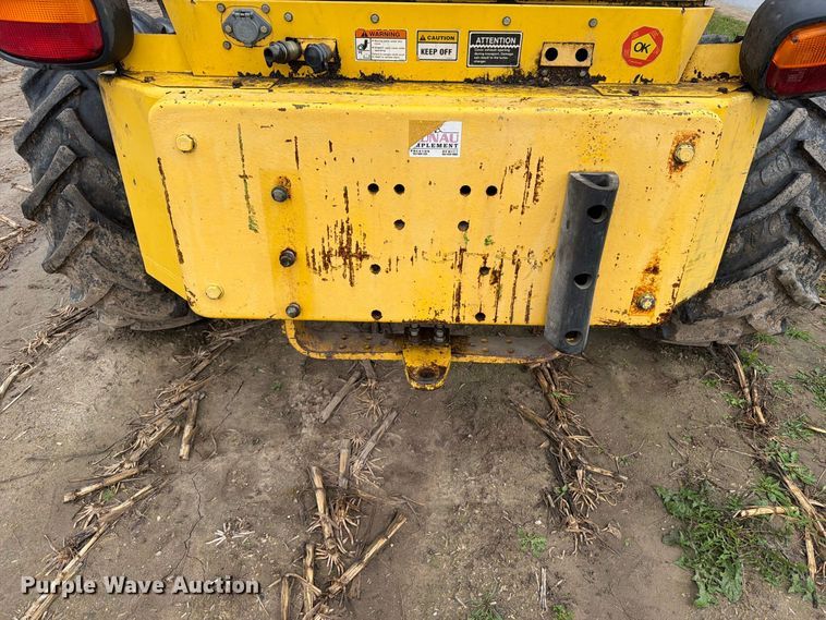 image for item YA5573 2022 New Holland FX60 PRWD forage harvester
