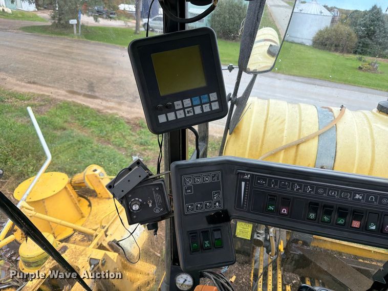 image for item YA5573 2022 New Holland FX60 PRWD forage harvester