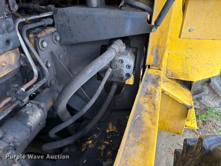 image for item YA5573 2022 New Holland FX60 PRWD forage harvester
