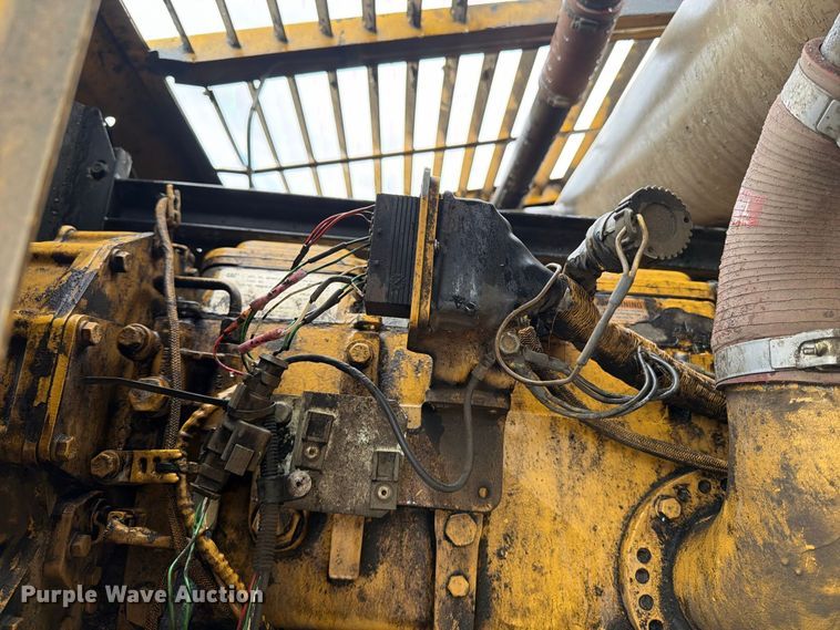 image for item YA5573 2022 New Holland FX60 PRWD forage harvester
