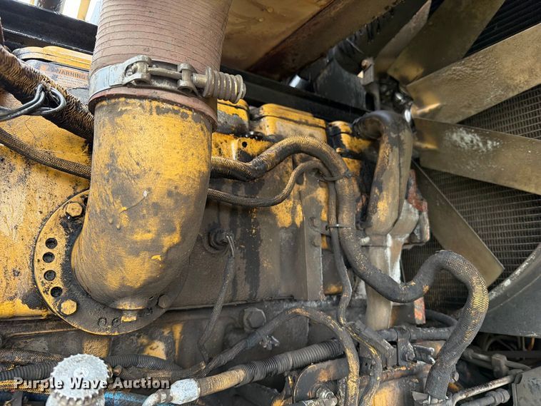 image for item YA5573 2022 New Holland FX60 PRWD forage harvester
