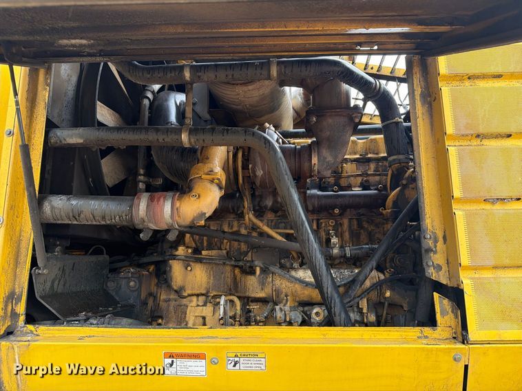 image for item YA5573 2022 New Holland FX60 PRWD forage harvester