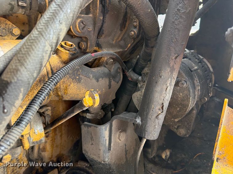 image for item YA5573 2022 New Holland FX60 PRWD forage harvester