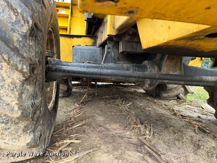 image for item YA5573 2022 New Holland FX60 PRWD forage harvester