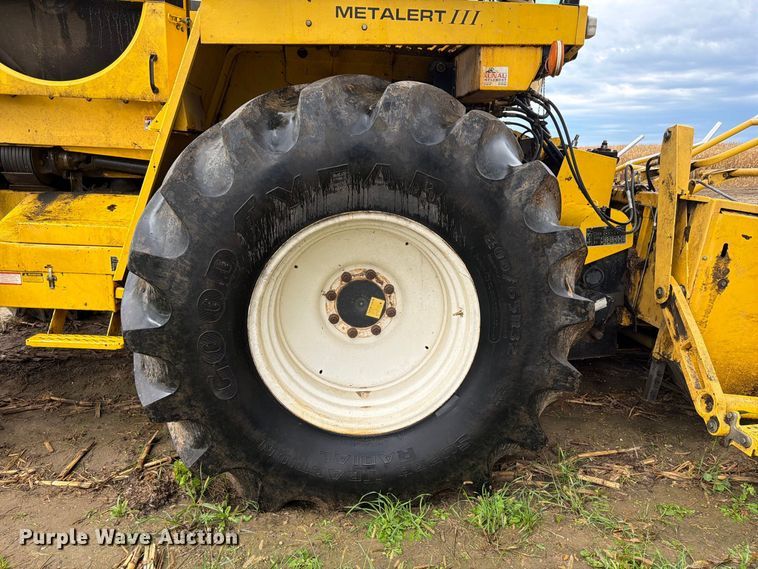 image for item YA5573 2022 New Holland FX60 PRWD forage harvester