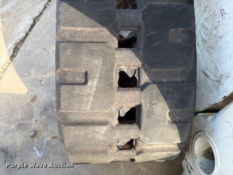 image for item YA5574 2025 Bobcat T66 tracked skid steer loader