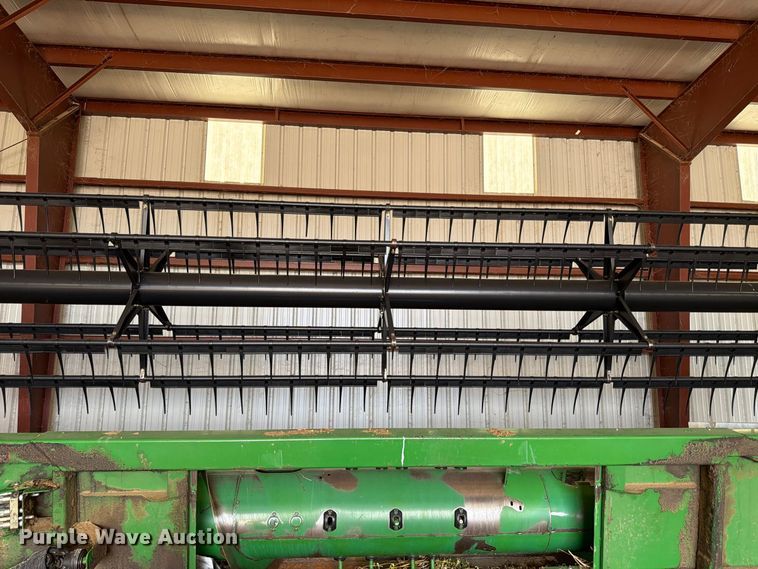 image for item YA5579 2007 John Deere 630F HydraFlex flex head
