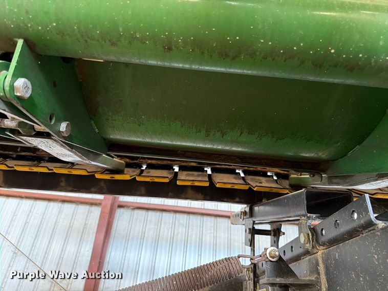image for item YA5579 2007 John Deere 630F HydraFlex flex head