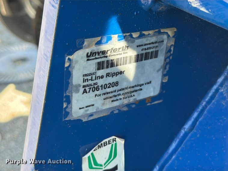 image for item YA5626 2025 Unverferth Blu-Jet Sub-Tiller 4 in-line ripper