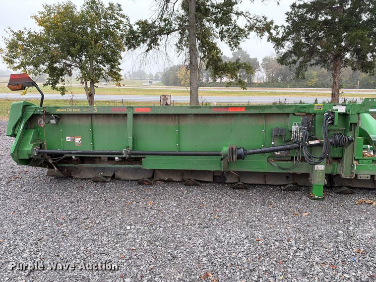 image for item YA5665 2025 John Deere CR 16 StalkMaster corn head