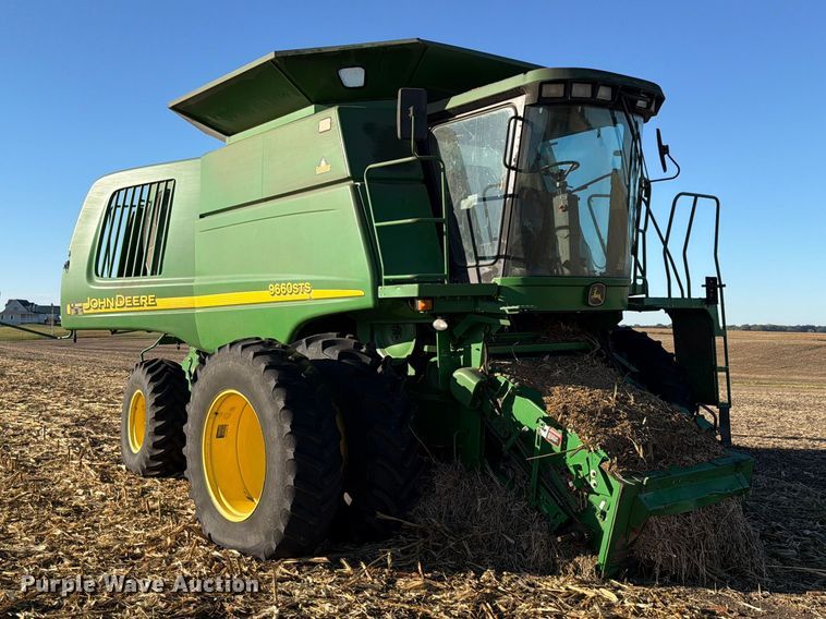 image for item YA5721 2004 John Deere 9660STS combine