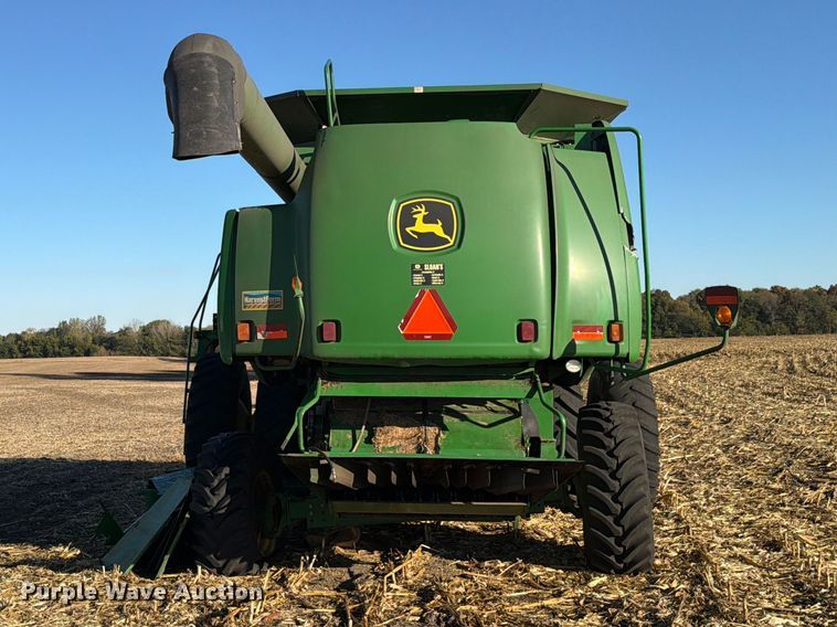 image for item YA5721 2004 John Deere 9660STS combine