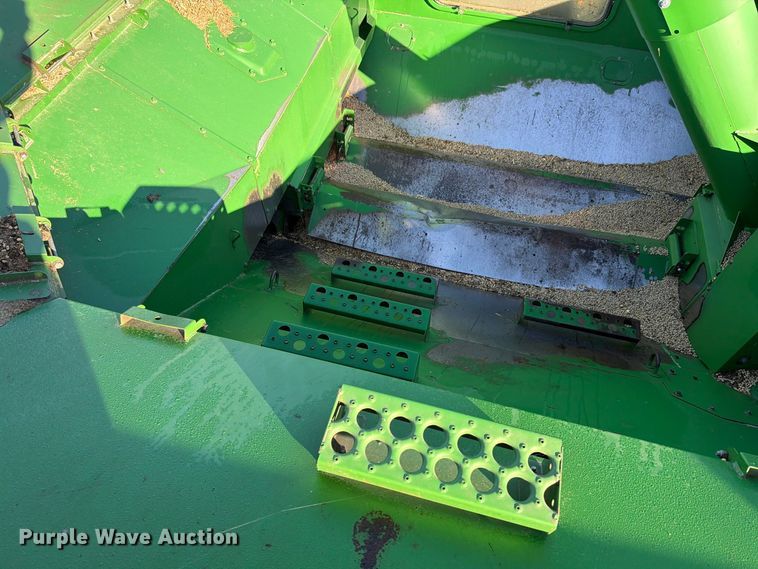 image for item YA5721 2004 John Deere 9660STS combine