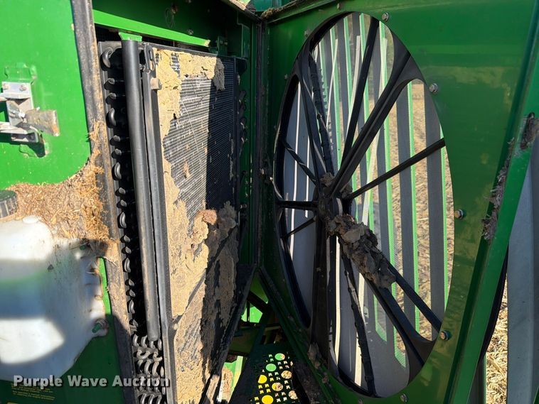 image for item YA5721 2004 John Deere 9660STS combine