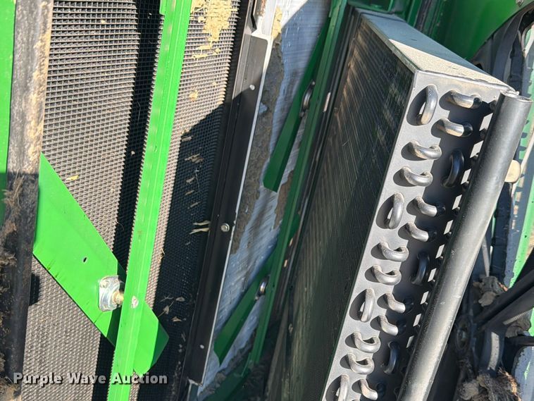 image for item YA5721 2004 John Deere 9660STS combine