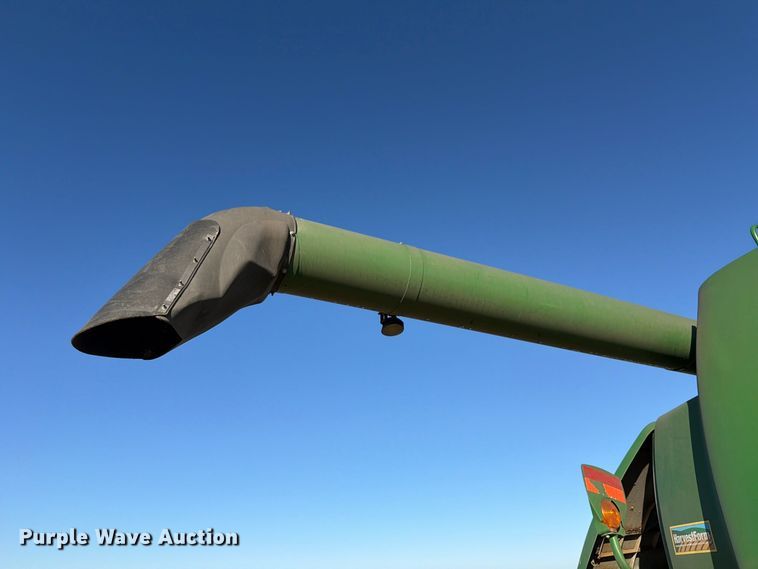 image for item YA5721 2004 John Deere 9660STS combine
