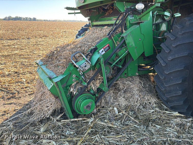 image for item YA5721 2004 John Deere 9660STS combine