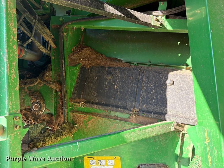 image for item YA5721 2004 John Deere 9660STS combine