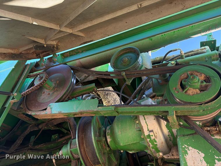 image for item YA5721 2004 John Deere 9660STS combine