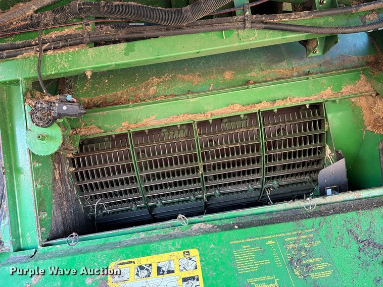 image for item YA5721 2004 John Deere 9660STS combine