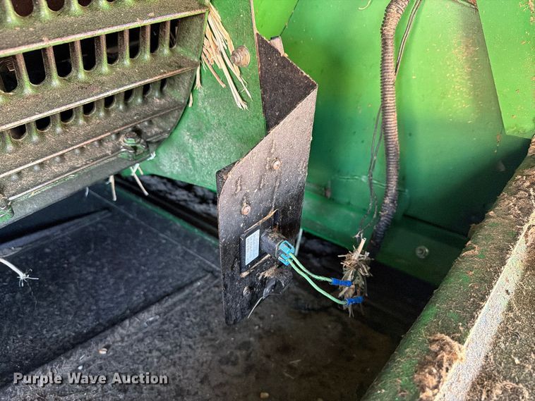 image for item YA5721 2004 John Deere 9660STS combine
