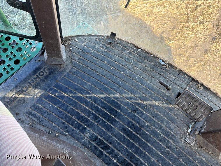 image for item YA5721 2004 John Deere 9660STS combine