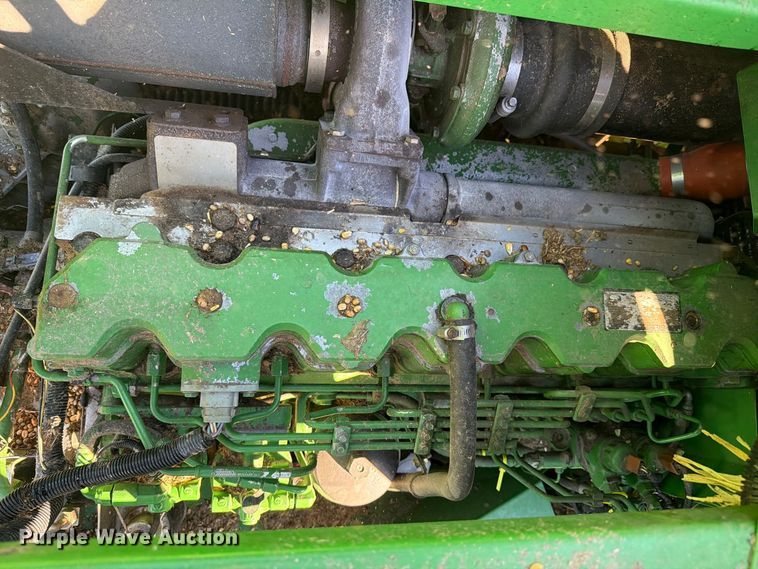 image for item YA5721 2004 John Deere 9660STS combine