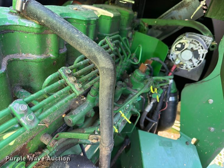 image for item YA5721 2004 John Deere 9660STS combine