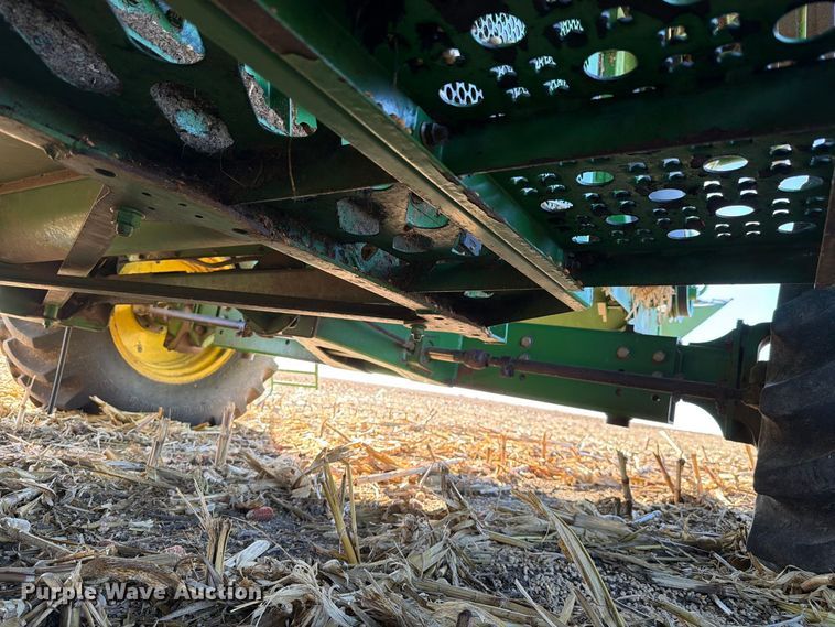 image for item YA5721 2004 John Deere 9660STS combine