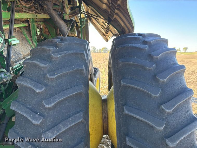 image for item YA5721 2004 John Deere 9660STS combine