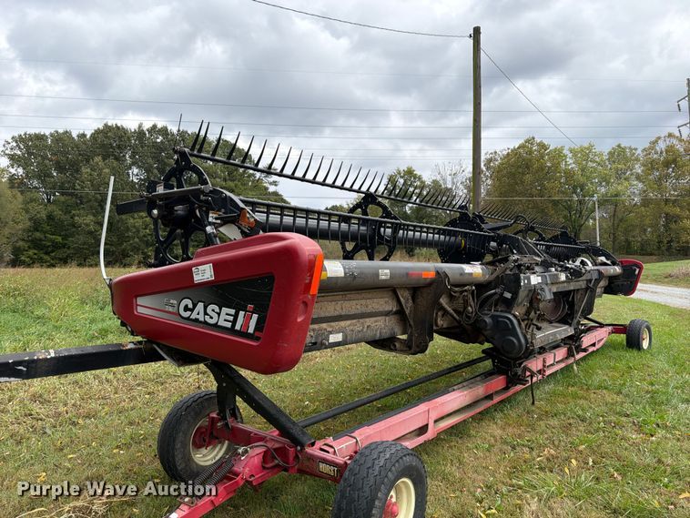 image for item YA5738 2011 Case IH 2162  35M10 2BH flex draper head