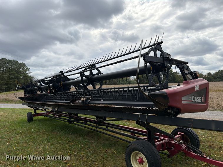 image for item YA5738 2011 Case IH 2162  35M10 2BH flex draper head