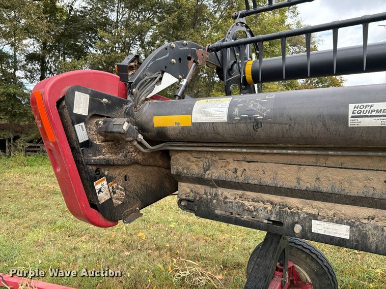 image for item YA5738 2011 Case IH 2162  35M10 2BH flex draper head