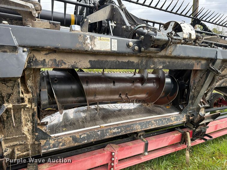 image for item YA5738 2011 Case IH 2162  35M10 2BH flex draper head