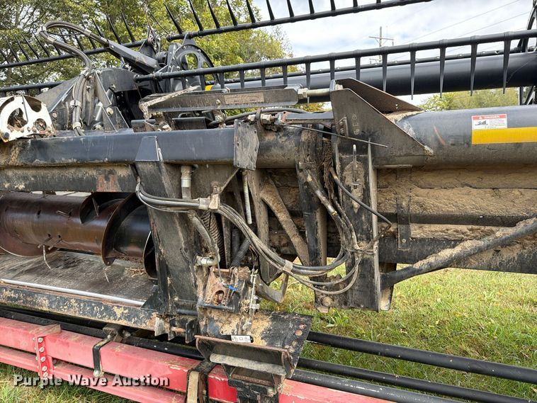 image for item YA5738 2011 Case IH 2162  35M10 2BH flex draper head