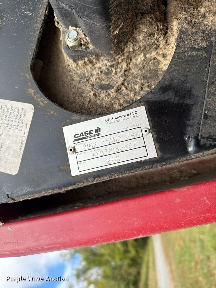 image for item YA5738 2011 Case IH 2162  35M10 2BH flex draper head