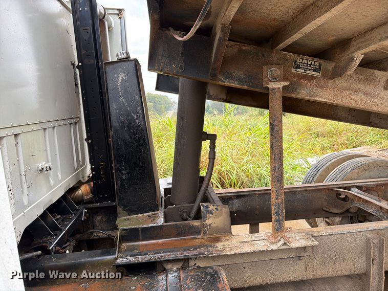 image for item DT3008 Davis FMT 12-14 dump bed