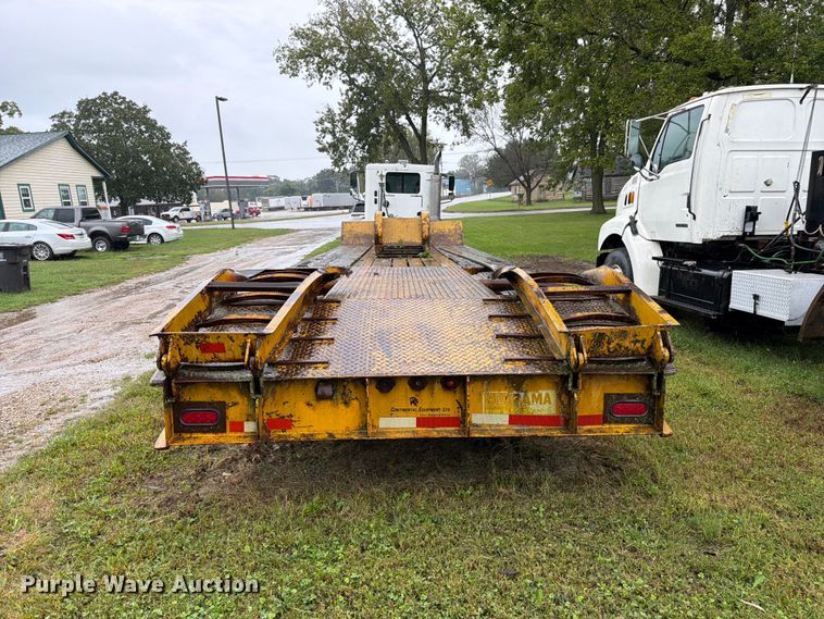 image for item DT3011 1978 Alabama Trailer Co. MTS 30 AW lowboy equipment trailer