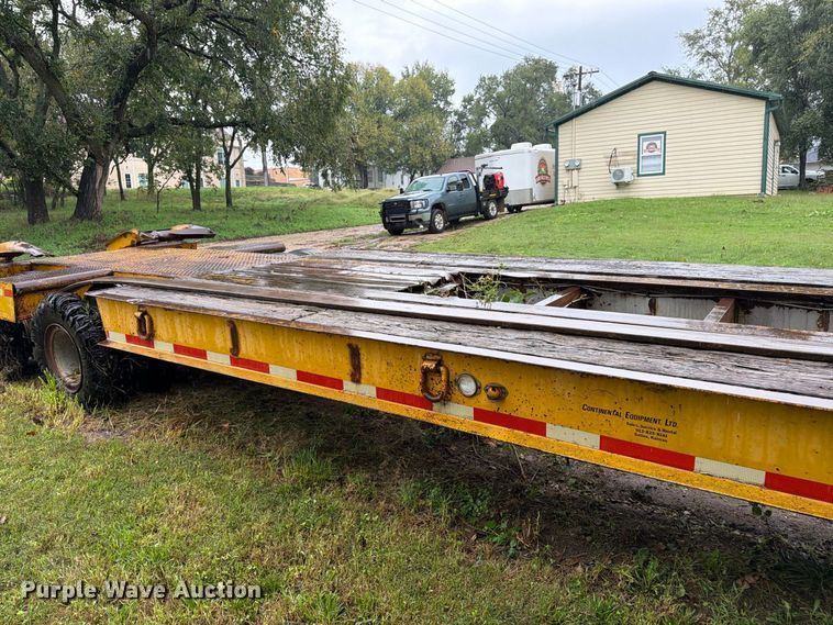 image for item DT3011 1978 Alabama Trailer Co. MTS 30 AW lowboy equipment trailer