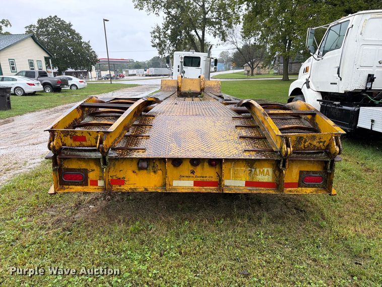image for item DT3011 1978 Alabama Trailer Co. MTS 30 AW lowboy equipment trailer