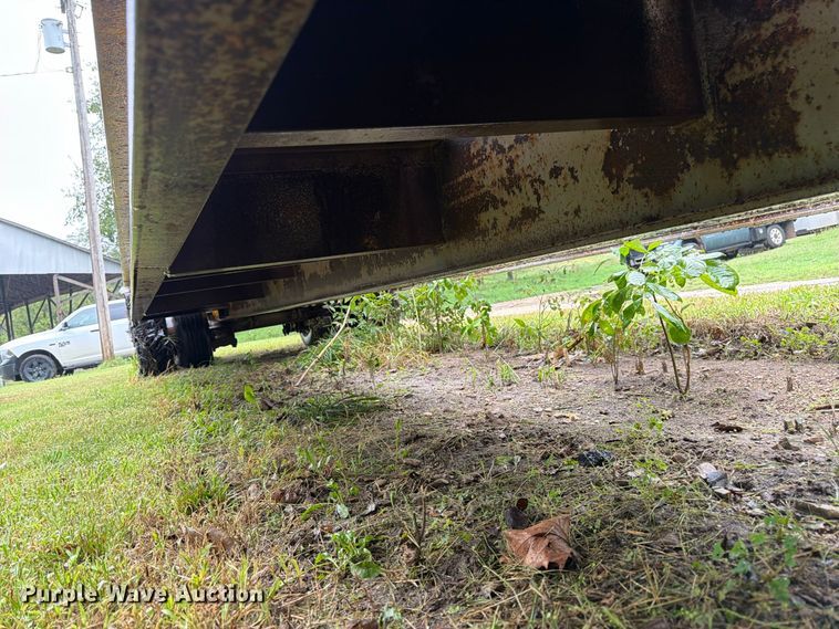 image for item DT3011 1978 Alabama Trailer Co. MTS 30 AW lowboy equipment trailer